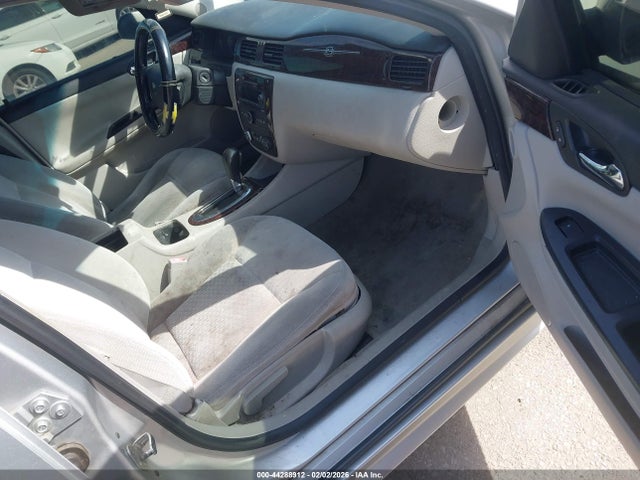 2G1WB5E39E1125961 Chevrolet Impala Limited Lt
