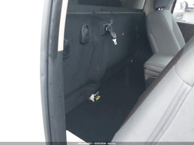 3C6JR7DTXHG765240 RAM 1500 Tradesman 4x4 8&#039; Box