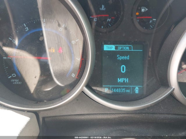 1G1PA5SH2F7197600 Chevrolet Cruze Ls Auto