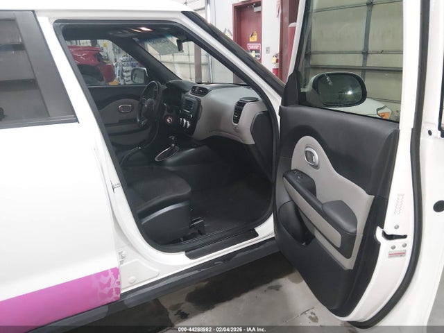 Aukcja sprzedaży 2017 Kia Soul, vin: KNDJN2A28H7411408, numer aukcji: 44288982