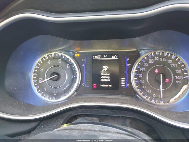 2016 Chrysler 200 Limited მანქანა იყიდება აუქციონზე, vin: 1C3CCCAB8GN124296, აუქციონის ნომერი: 44289003