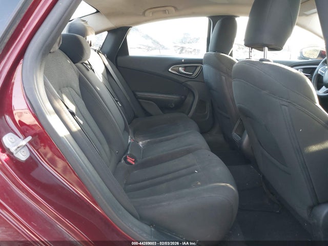 2016 Chrysler 200 Limited მანქანა იყიდება აუქციონზე, vin: 1C3CCCAB8GN124296, აუქციონის ნომერი: 44289003