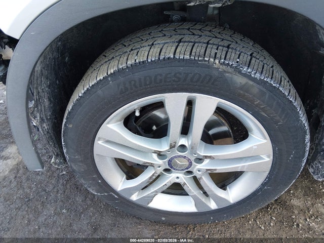 WDCTG4GB2FJ131256 Mercedes-Benz Gla 250 4matic