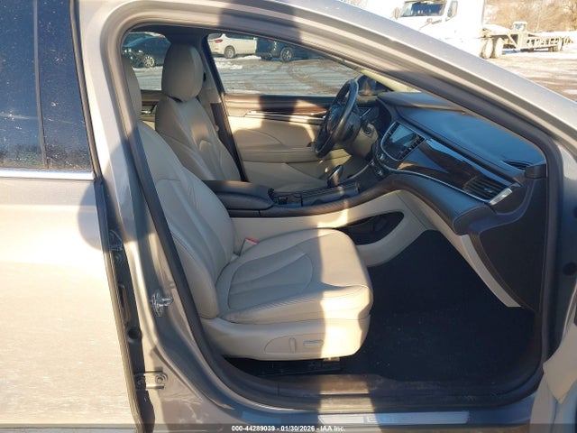2017 Buick Lacrosse Preferred მანქანა იყიდება აუქციონზე, vin: 1G4ZN5SS2HU209695, აუქციონის ნომერი: 44289039