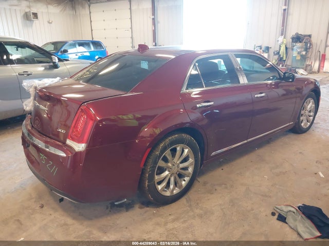 Auction sale of the 2019 Chrysler 300 Limited Awd, vin: 2C3CCAKG0KH586612, lot number: 44289043