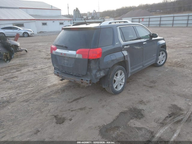 2011 GMC TERRAIN 2CTALWEC8B6335829 Photo 3