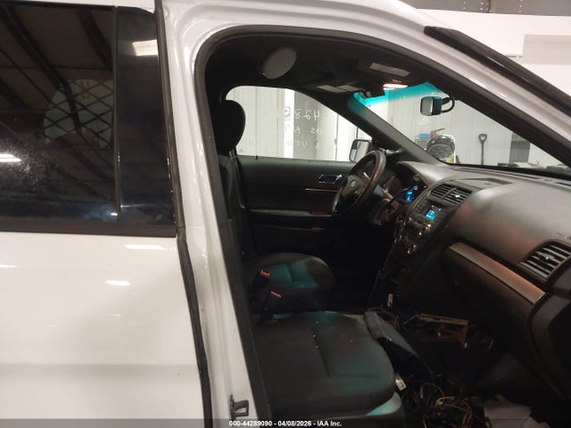2017 FORD UTILITY POLICE INTERCEPTOR 1FM5K8AR7HGB41545 Photo 4