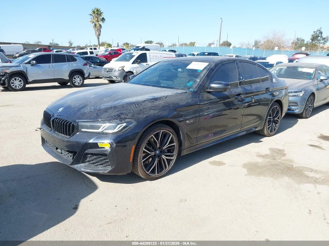 WBA13AG02NCJ30579 BMW 530e
