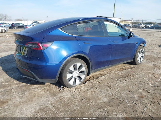 2023 TESLA MODEL Y 7SAYGDEE7PF707315 Photo 3