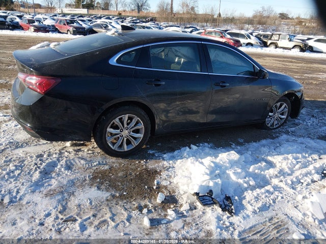 1G1ZD5ST4KF169785 Chevrolet MALIBU LT