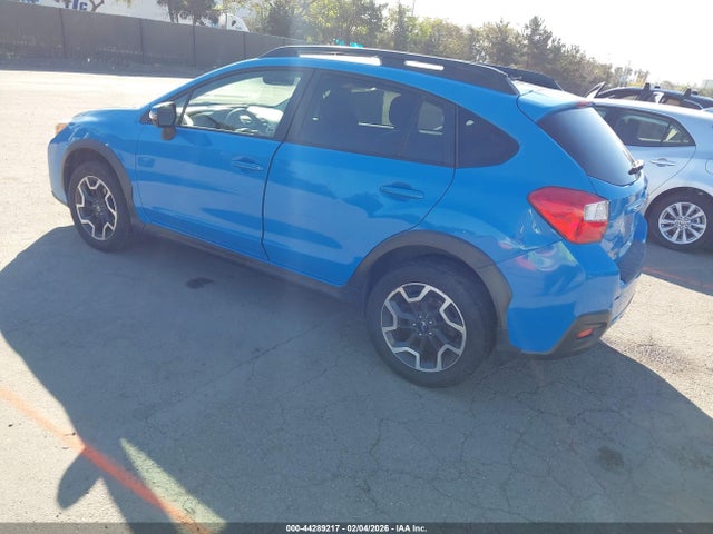 2017 SUBARU CROSSTREK JF2GPAKC6H8226467 Photo 2