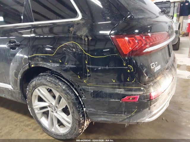 2020 Audi Q7 Premium Plus 55 Tfsi Quattro Tiptronic მანქანა იყიდება აუქციონზე, vin: WA1LXAF71LD003466, აუქციონის ნომერი: 44289245