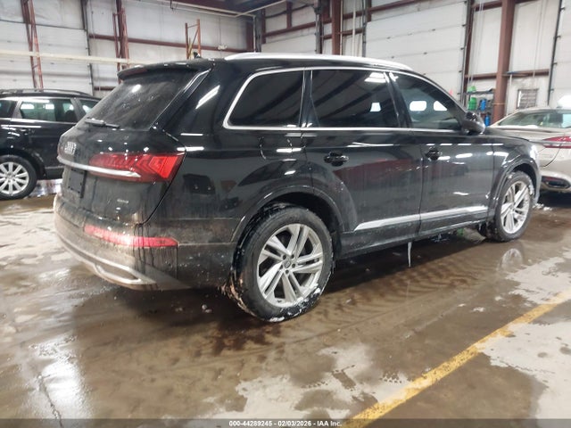2020 AUDI Q7 WA1LXAF71LD003466 Photo 3