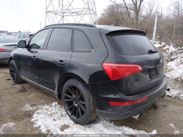 2010 AUDI Q5 WA1LKAFP0AA109016 Photo 2
