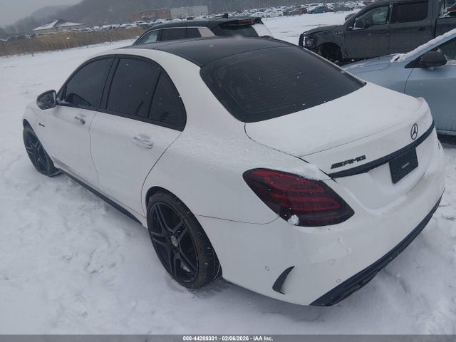 2017 MERCEDES-BENZ AMG C 63 55SWF8HBXHU181651 Photo 2