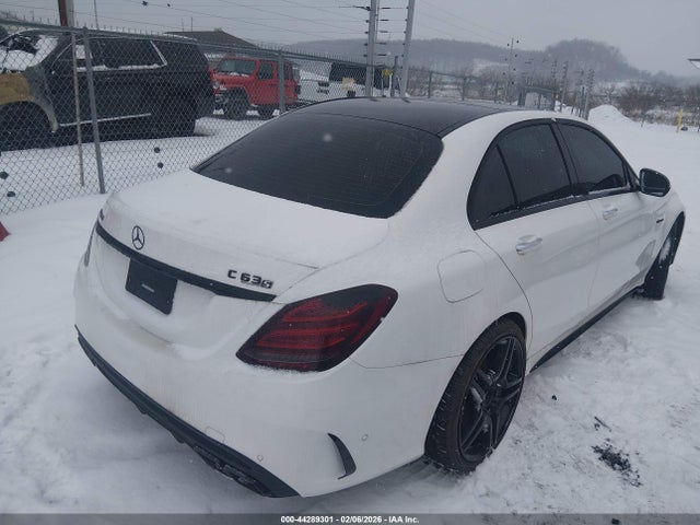 2017 MERCEDES-BENZ AMG C 63 55SWF8HBXHU181651 Photo 3