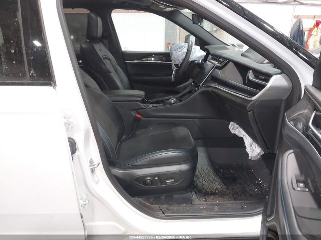 2023 JEEP GRAND CHEROKEE 4XE 1C4RJYC65P8807631 Photo 4