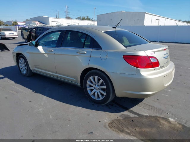 2010 CHRYSLER SEBRING 1C3CC5FB0AN109433 Photo 2