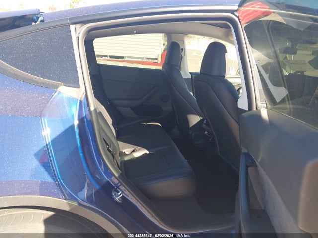 2023 TESLA MODEL Y 7SAYGDEE0PF709505 Photo 7