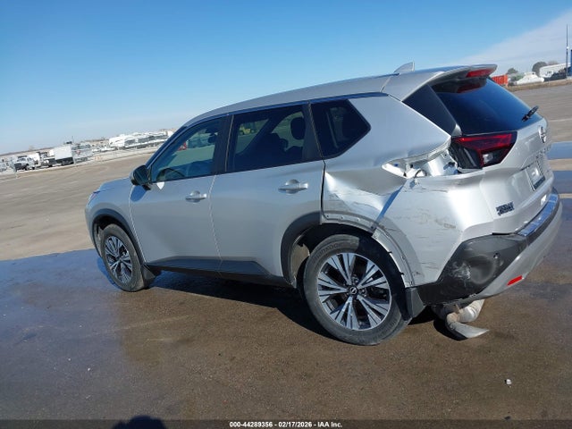 5N1BT3BB9NC687089 Nissan Rogue Sv Intelligent Awd