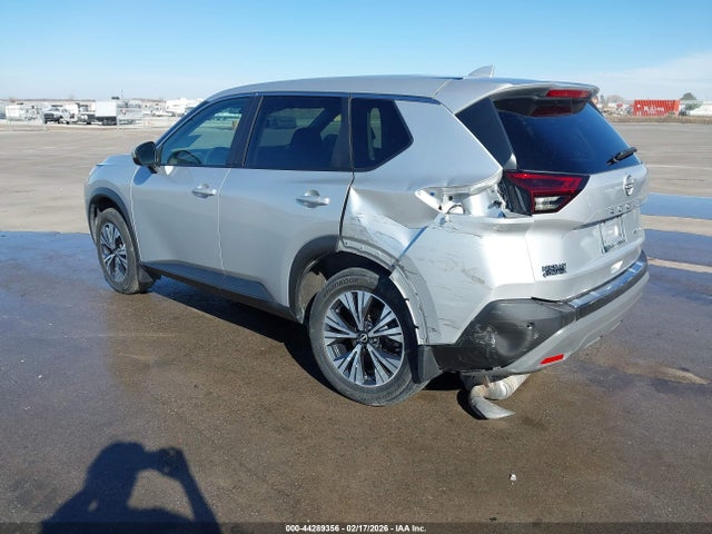 5N1BT3BB9NC687089 Nissan Rogue Sv Intelligent Awd