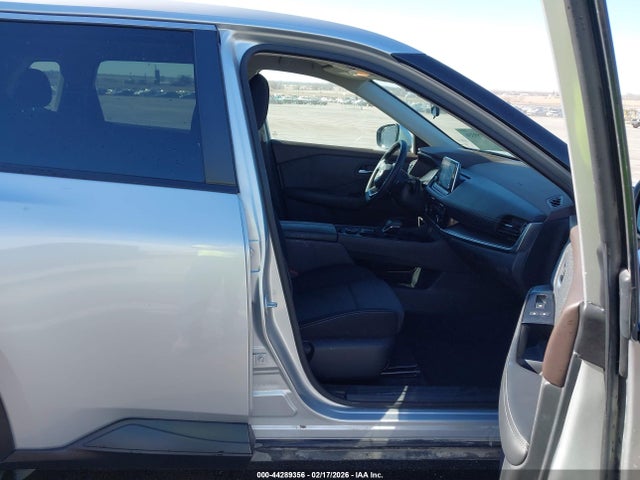 5N1BT3BB9NC687089 Nissan Rogue Sv Intelligent Awd