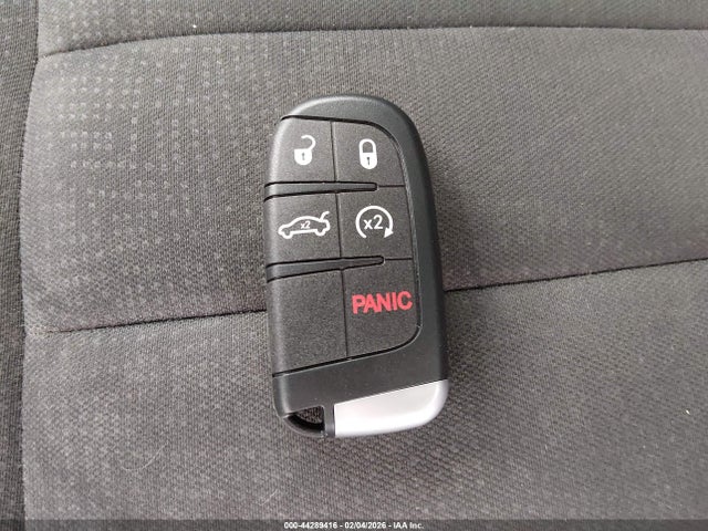 2015 CHRYSLER 200 1C3CCCAB8FN732415 Photo 10