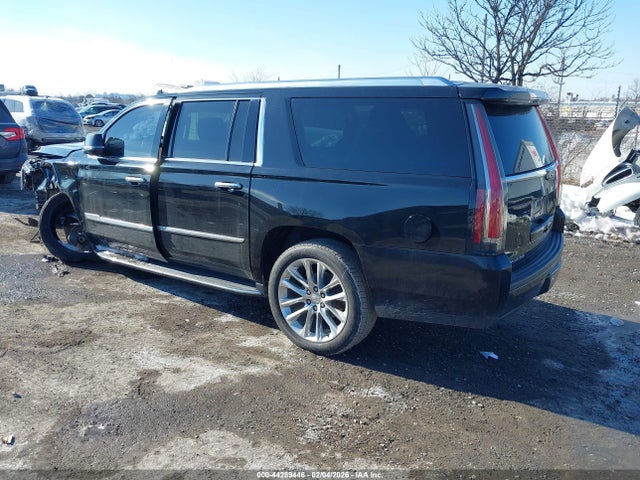 2020 CADILLAC ESCALADE ESV 1GYS3HKJ6LR143260 Photo 2