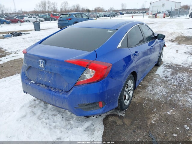 2018 HONDA CIVIC 19XFC2E53JE030393 Photo 3