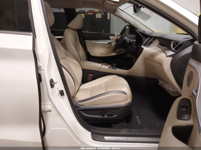 2019 Infiniti Qx50 Essential მანქანა იყიდება აუქციონზე, vin: 3PCAJ5M14KF145192, აუქციონის ნომერი: 44289476