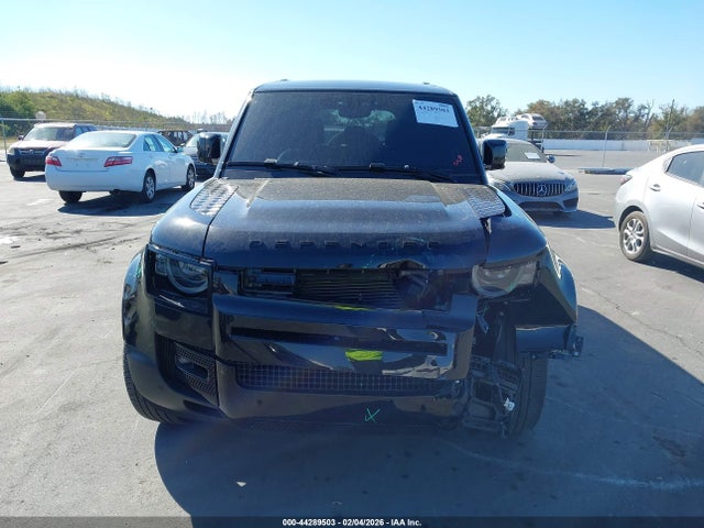 SALEJ7EX9R2258206 Land Rover Defender 110 P300