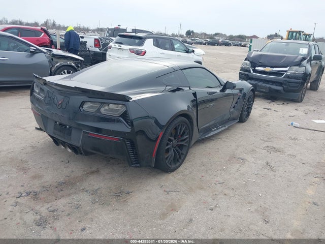 2018 CHEVROLET CORVETTE 1G1YU2D6XJ5601754 Photo 3