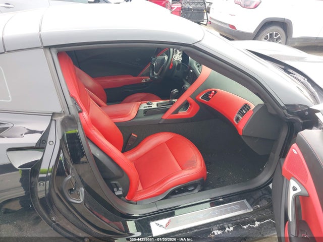 2018 CHEVROLET CORVETTE 1G1YU2D6XJ5601754 Photo 4