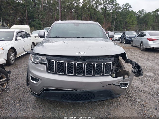 1C4RJEAG6HC663984 Jeep Grand Cherokee Laredo 4x2