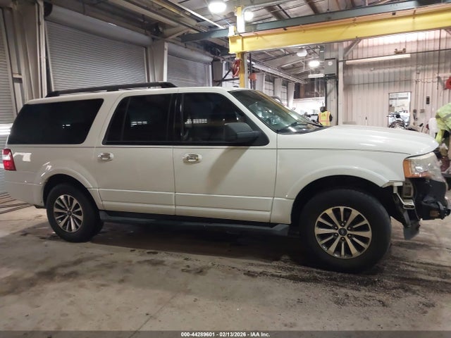 Ford Expedition El Xlt 2015 1FMJK1HT7FEF29133 Image 14