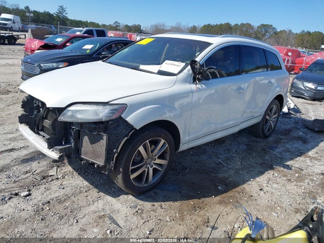 2015 AUDI Q7 WA1LGAFE8FD013916 Photo 1
