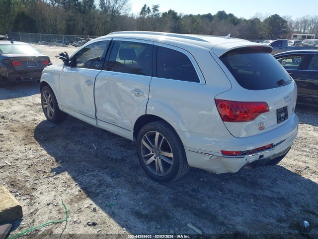 2015 AUDI Q7 WA1LGAFE8FD013916 Photo 2