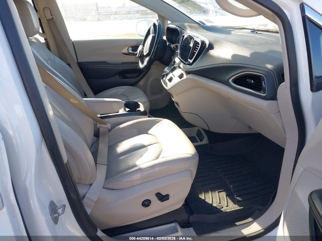 Aukcja sprzedaży 2021 Chrysler Pacifica Hybrid Touring L, vin: 2C4RC1L78MR586455, numer aukcji: 44289614