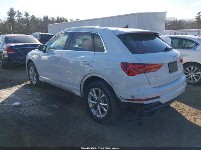 2022 Audi Q3 Premium Plus 45 Tfsi S Line Quattro Tiptronic მანქანა იყიდება აუქციონზე, vin: WA1EECF32N1093965, აუქციონის ნომერი: 44289665