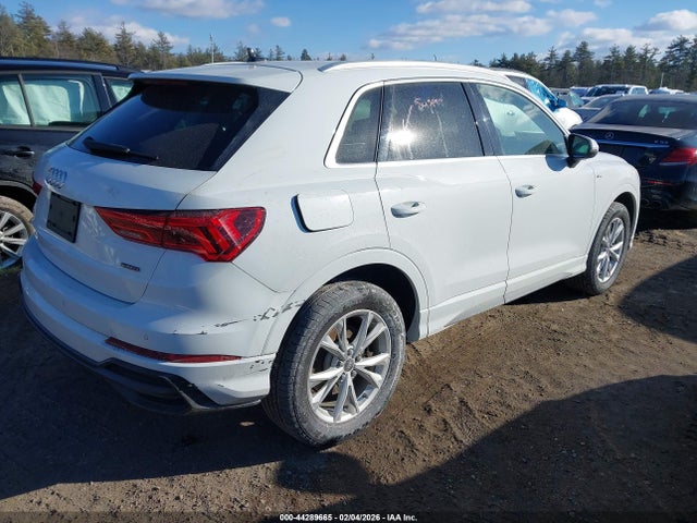 2022 Audi Q3 Premium Plus 45 Tfsi S Line Quattro Tiptronic მანქანა იყიდება აუქციონზე, vin: WA1EECF32N1093965, აუქციონის ნომერი: 44289665