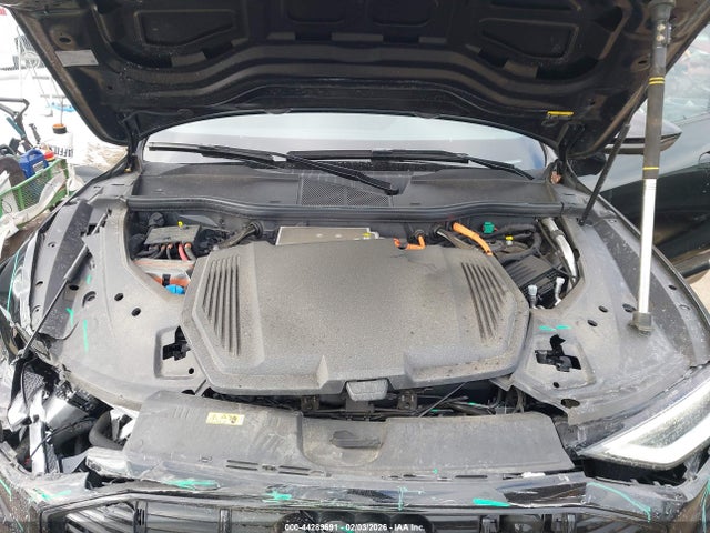 2023 AUDI E-TRON WA1LAAGE2PB023421 Photo 9