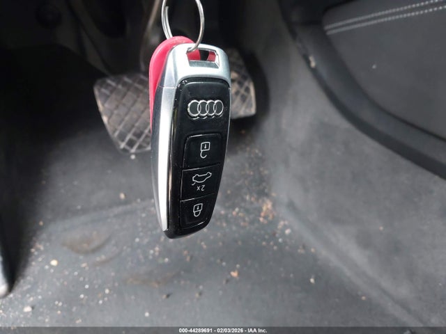 2023 AUDI E-TRON WA1LAAGE2PB023421 Photo 10