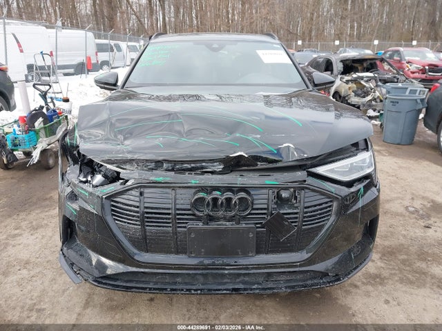 WA1LAAGE2PB023421 Audi E-tron Premium Plus Quattro