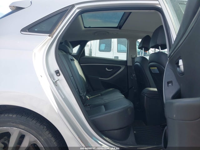 KMHD35LH8GU319054 Hyundai ELANTRA GT