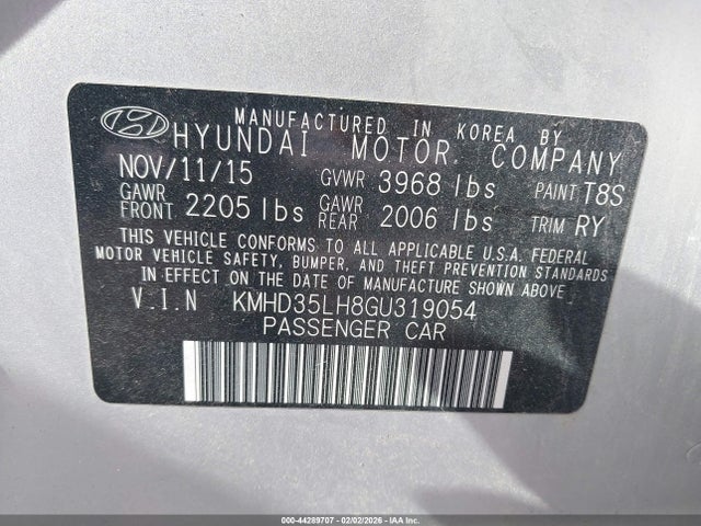 KMHD35LH8GU319054 Hyundai ELANTRA GT