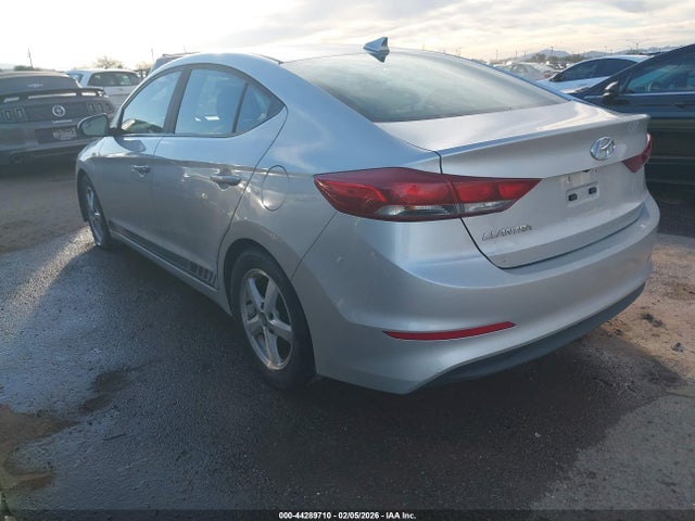 Hyundai ELANTRA SE 2017 5NPD84LF2HH158467 Image 3