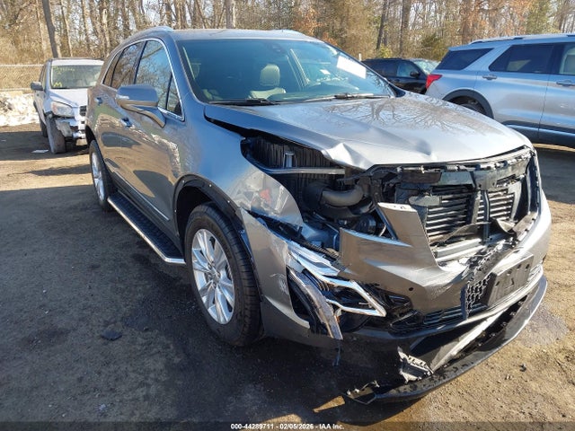 2021 CADILLAC XT5 1GYKNAR45MZ122337 Photo 5