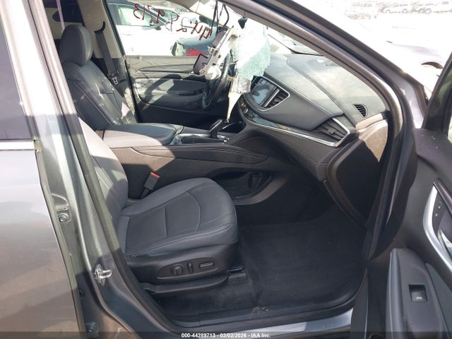 44289713 :رقم المزاد ، 5GAERBKW7LJ317363 vin ، 2020 Buick Enclave Fwd Essence مزاد بيع