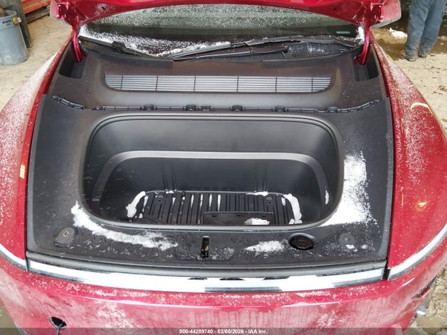 2026 TESLA MODEL Y 7SAYGDEE0TA592998 Photo 9