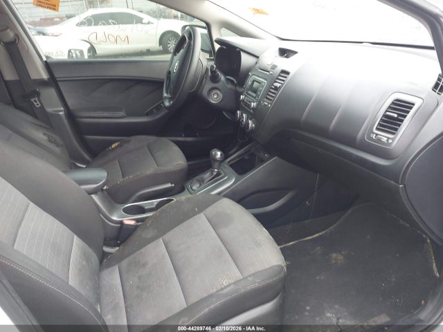KIA FORTE LX 2016 KNAFK5A86G5636213 Image 5
